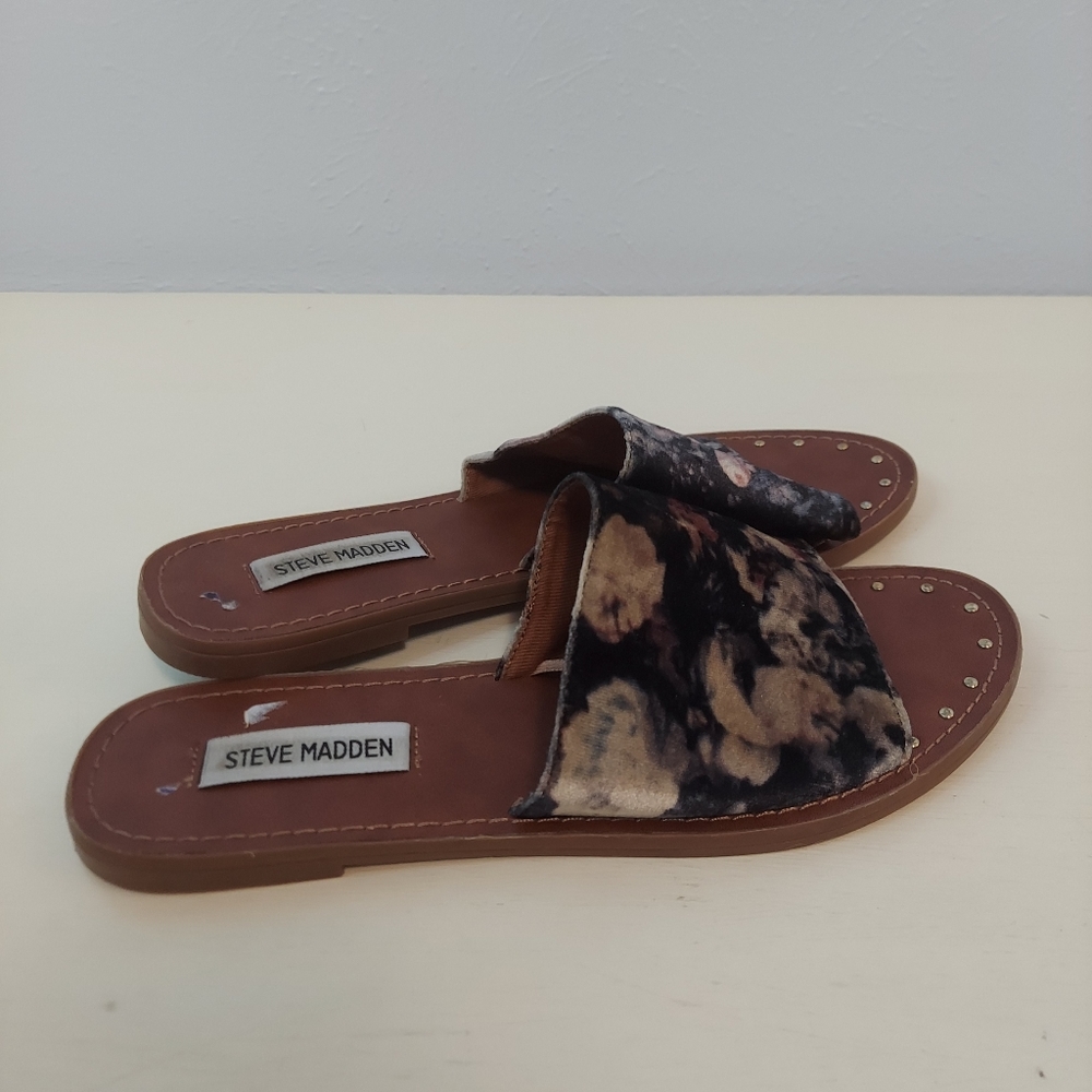 Steve Madden Velvet Floral Mischelle Slide Sandals - Picture 4 of 6